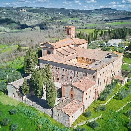 Monastero Sant'anna In Camprena