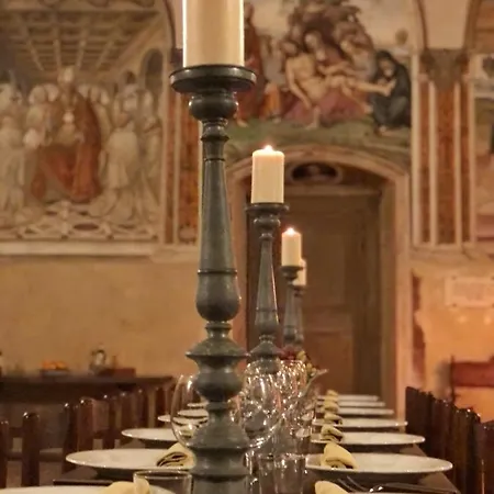 Monastero Sant'anna In Camprena Lantgård *