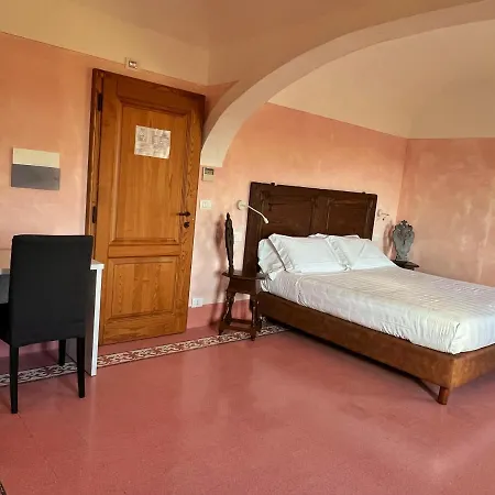 Monastero Sant'anna In Camprena Farma *