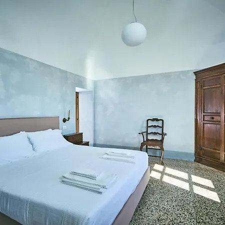 Farm stay Fattoria Monastero Sant'anna In Camprena *