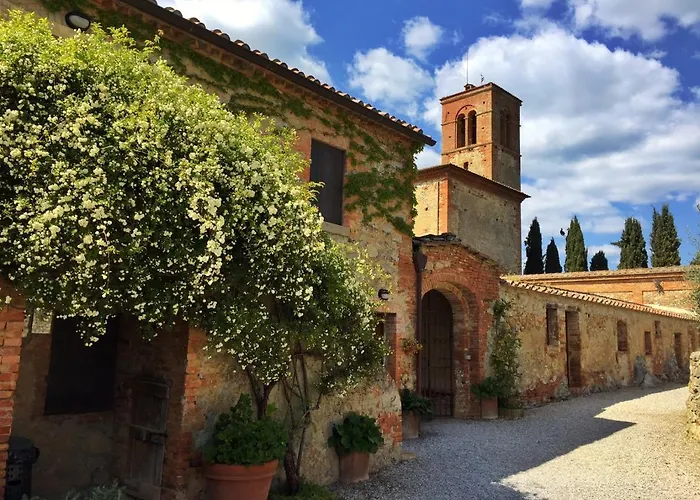 בית חווה Monastero Sant'anna In Camprena