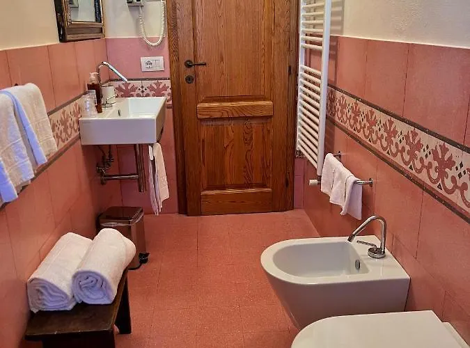 בית חווה Monastero Sant'anna In Camprena פיינצה